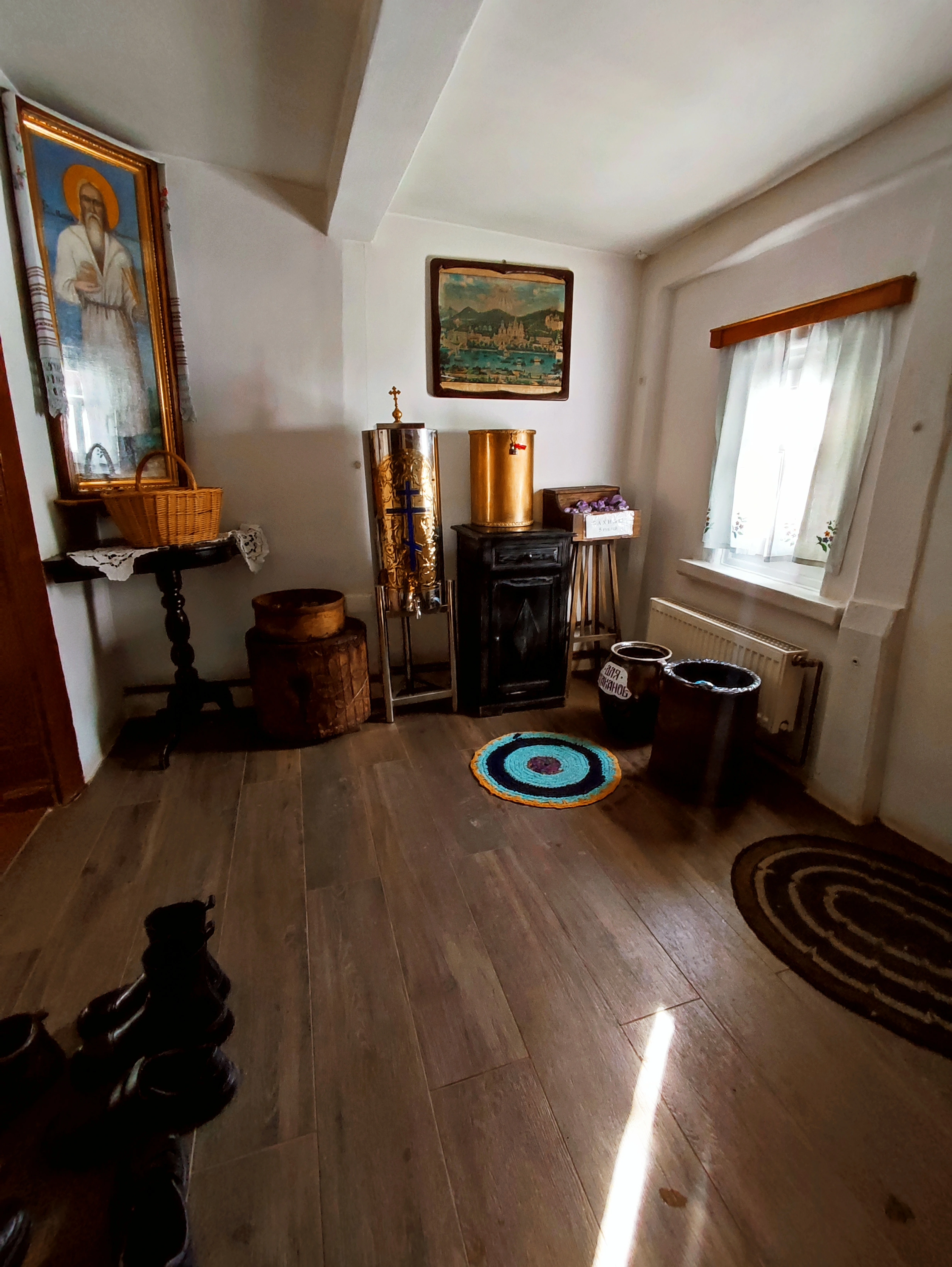 Келья Павла, пер. Тургеневский, 82 Келья Павла, пер. Тургеневский, 82