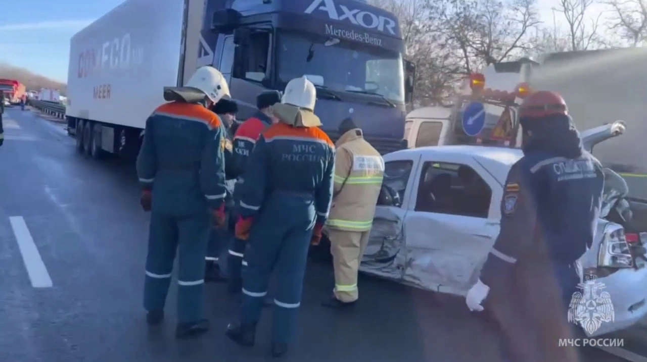 Полицейские задержали одного из участников массовой аварии на трассе М-4 «Дон»
