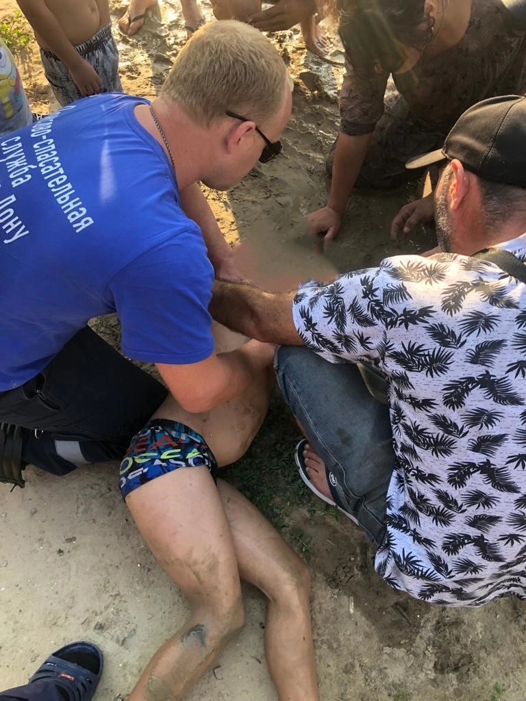 Спасение мальчика на Ростовском море, кадр УГОЧС Спасение мальчика на Ростовском море