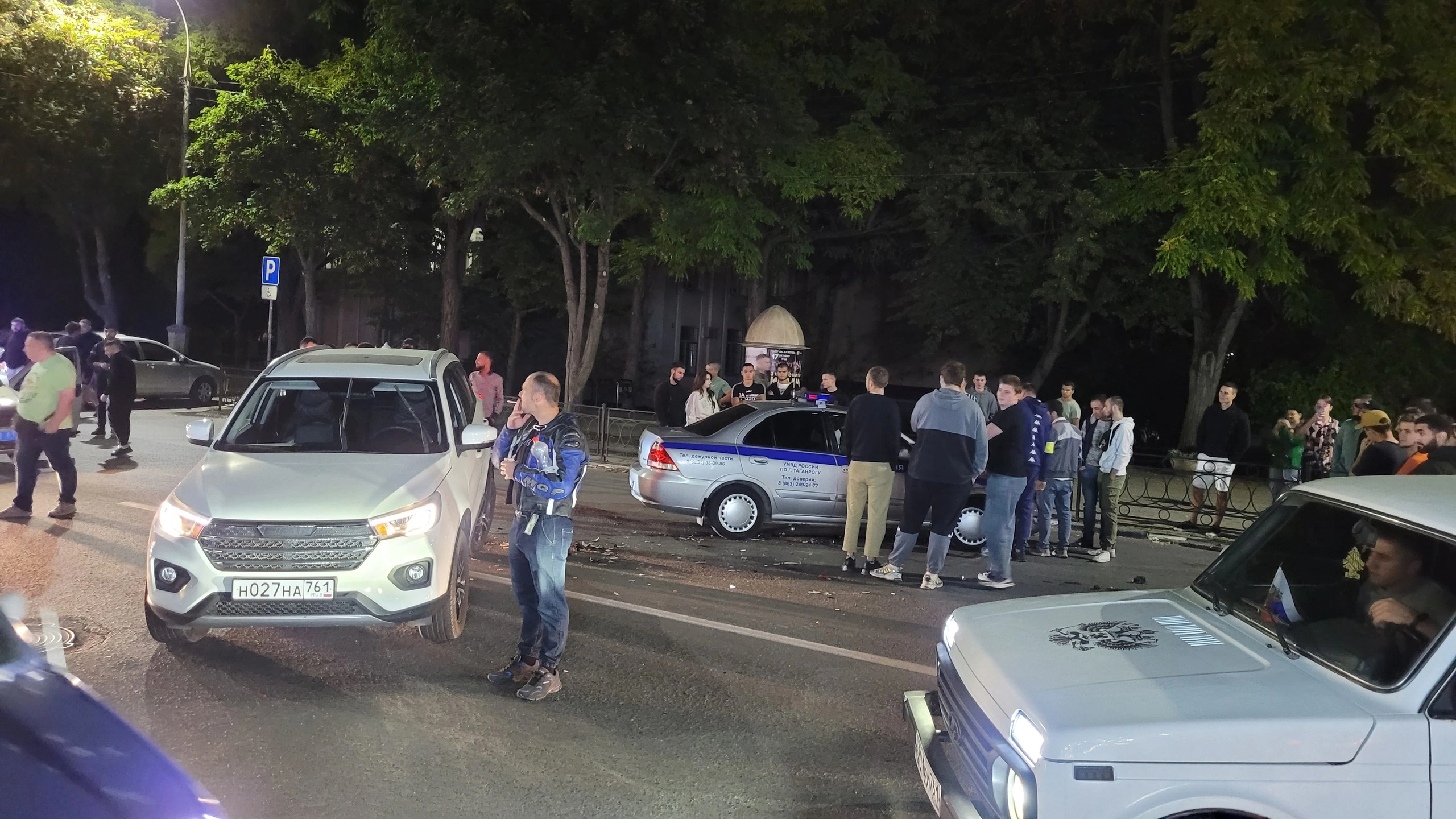 Место ДТП с машиной ДПС в Таганроге, фото Таганрогское ДПС Место ДТП с машиной ДПС в Таганроге