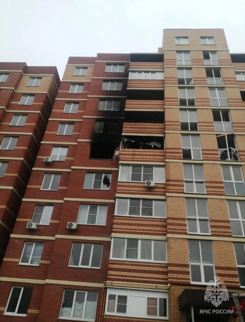 Дом в Новочеркасске, где произошёл взрыв 22 декабря, кадр МЧС Дом в Новочеркасске, где произошёл взрыв 22 декабря