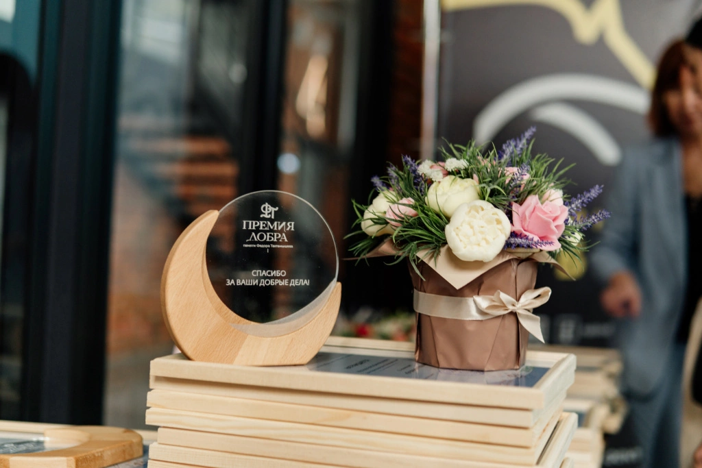 ZRE2GgKJbzg.jpg ZRE2GgKJbzg.jpg