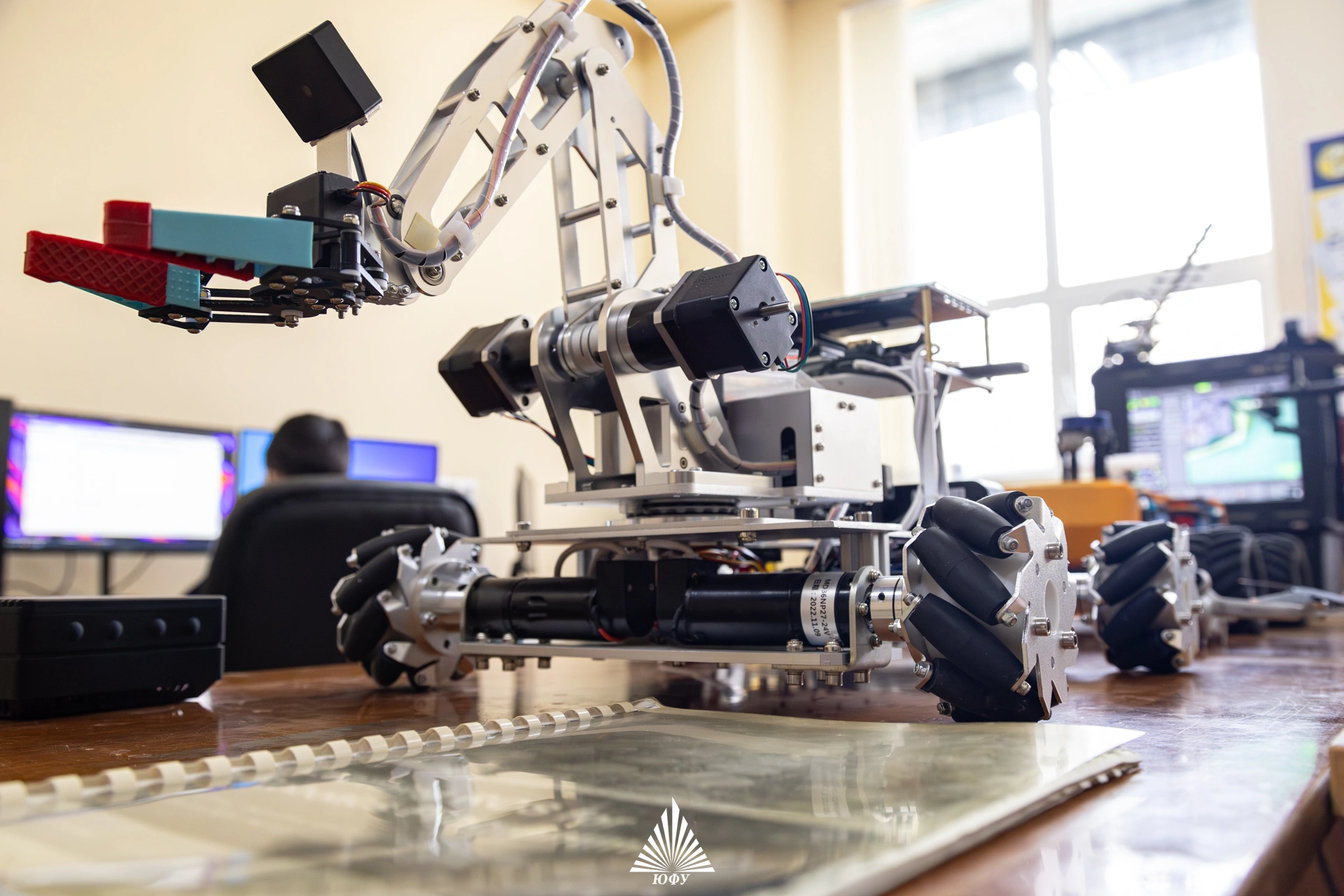 3 (24).jpg 3 (24).jpg