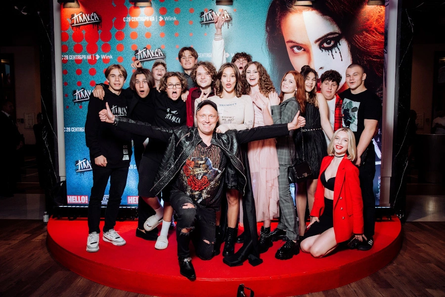 Wink_Плакса_премьера_1.jpg Wink_Плакса_премьера_1.jpg