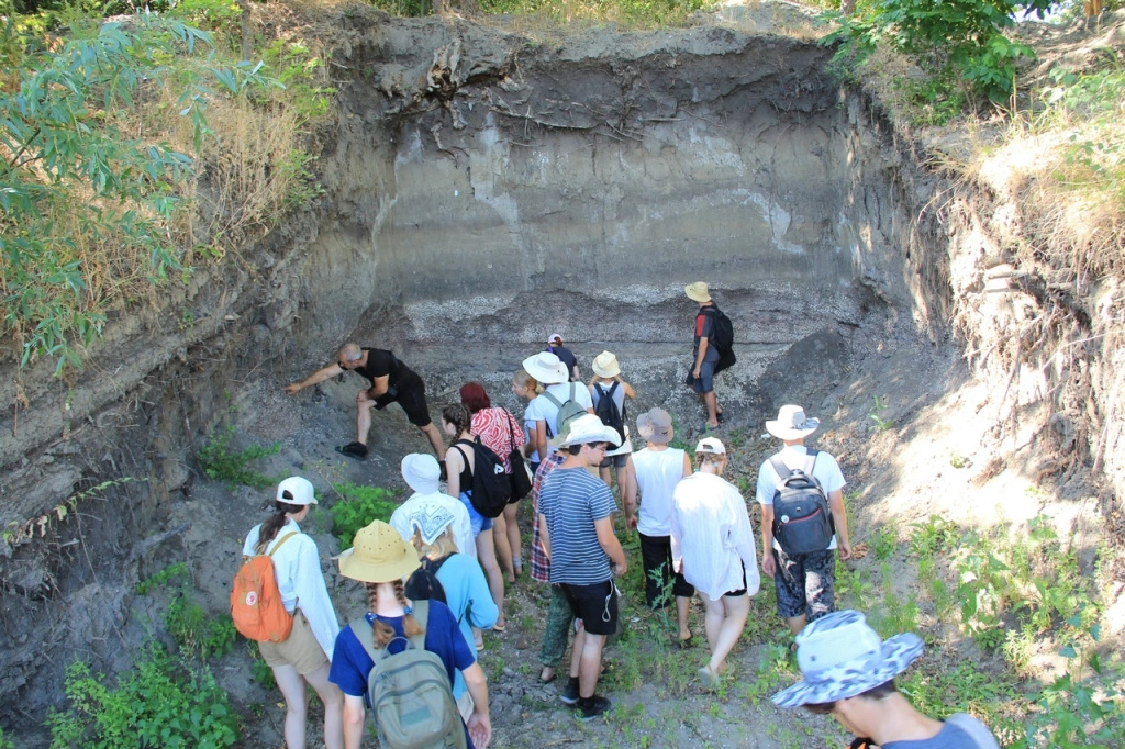 Kx_rXavMV3U.jpg Kx_rXavMV3U.jpg