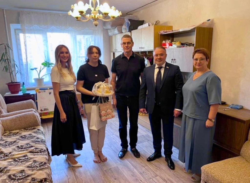 0689e966-3332-4c54-9f3d-7225e0690a20.jpg 0689e966-3332-4c54-9f3d-7225e0690a20.jpg