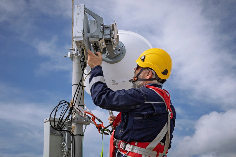 Юрий Гусаров, ведущий инженер эксплуатации сети билайна Юрий Гусаров, ведущий инженер эксплуатации сети билайна