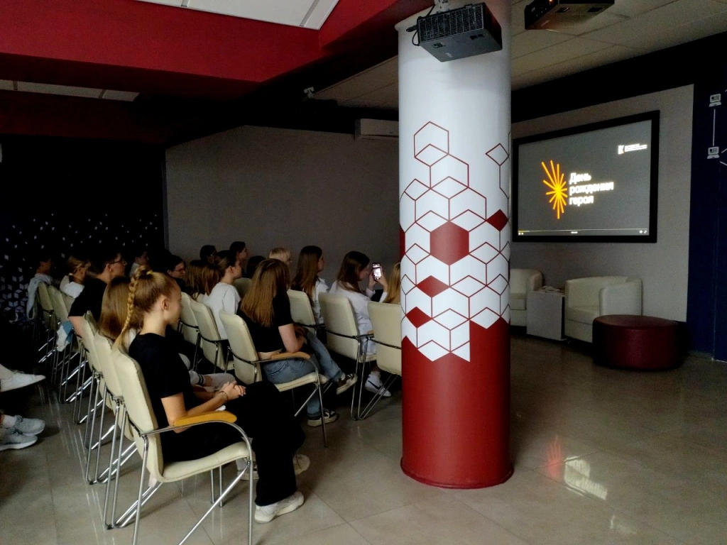 photo_5429234680059782470_y (1).jpg photo_5429234680059782470_y (1).jpg