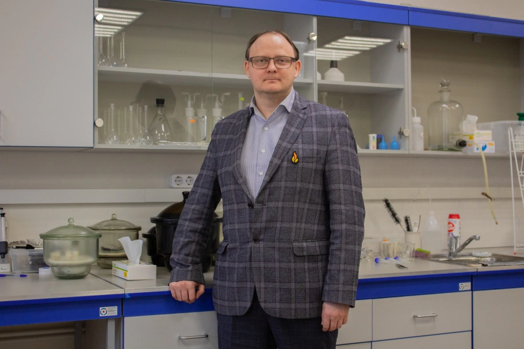 Беленов ЮФУ.jpg Беленов ЮФУ.jpg