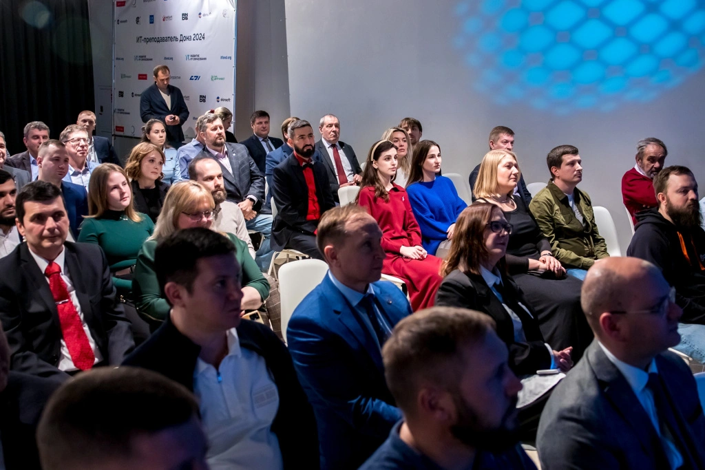 IMG_1555 (60)_resized.jpg IMG_1555 (60)_resized.jpg