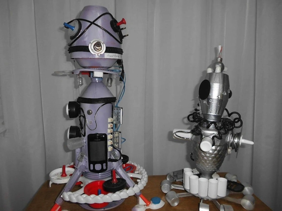 Фото из личного архива мальчика Фото из личного архива мальчика