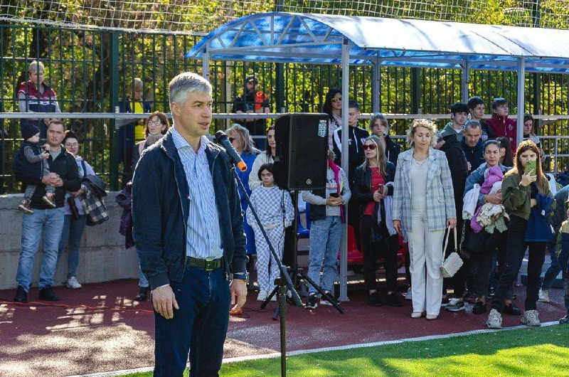 стадион.jpg стадион.jpg