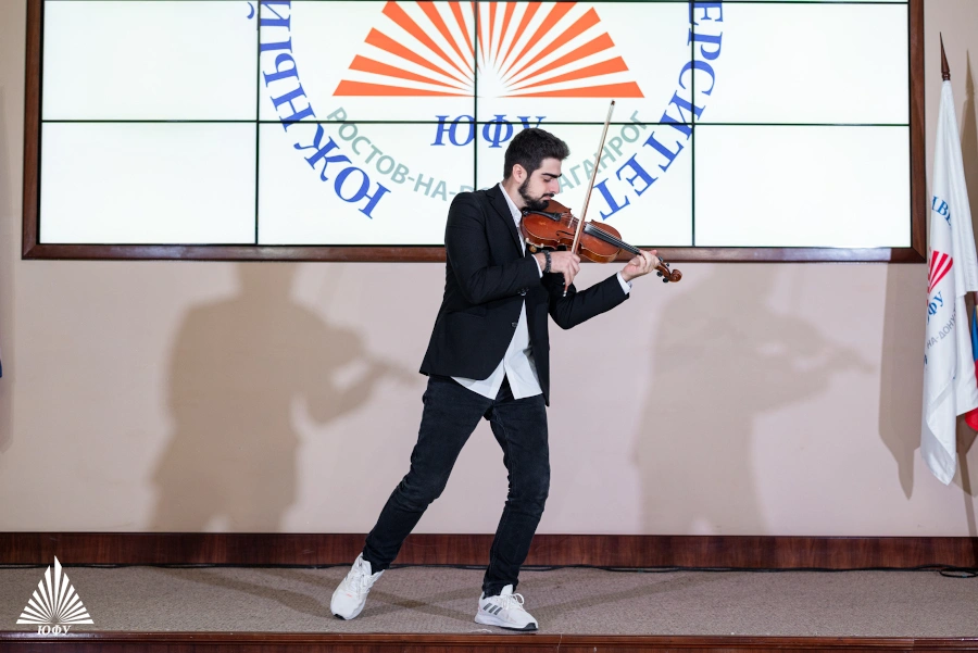 ЮФУ2.jpg ЮФУ2.jpg