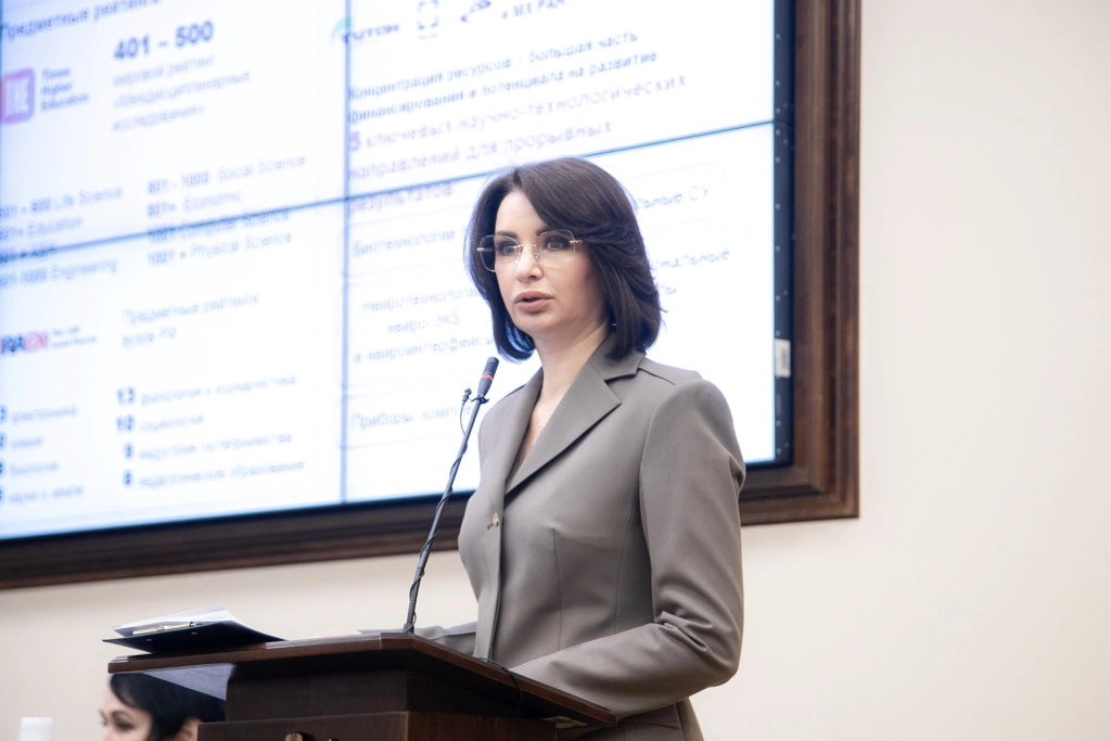 IMG_3829.JPG IMG_3829.JPG