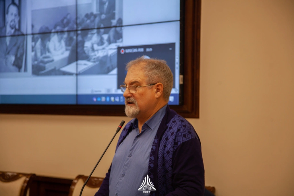 юфу.jpg юфу.jpg