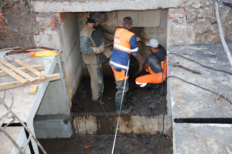 Водоканал ростов на дону сегодня. Ростов Водоканал. Ростовский Водоканал. Ростов Вадаканал. Канашка канализация в Ростове.