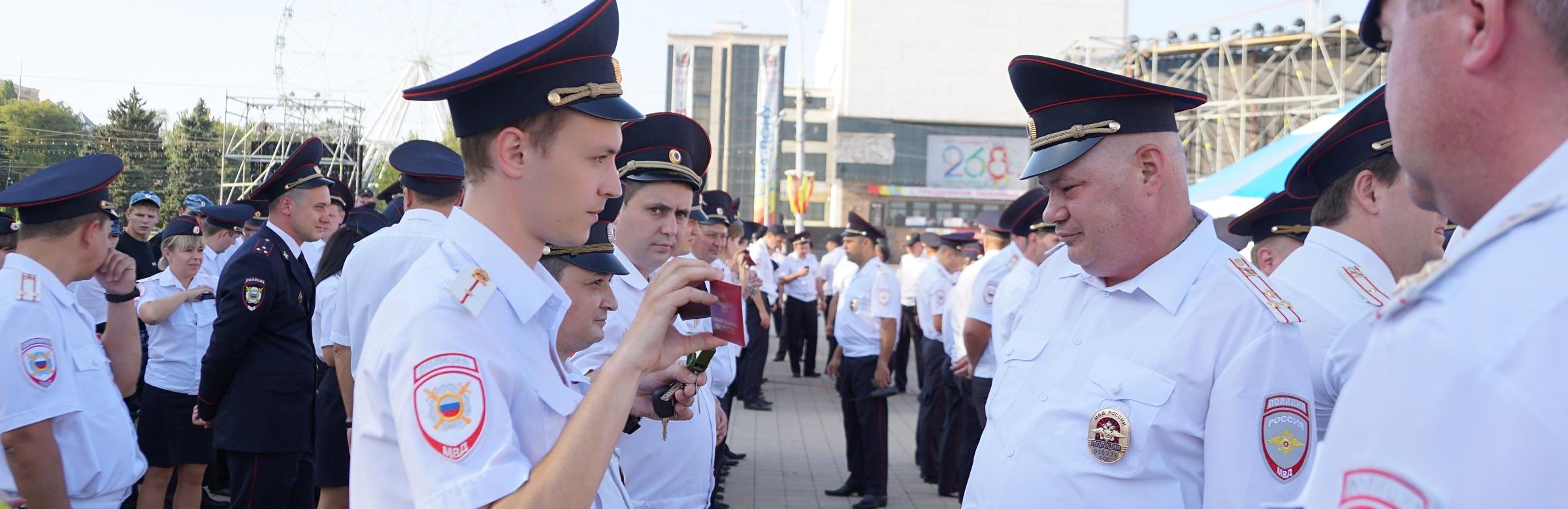 Отдел полиции города ростов на дону. Полиция Ростов на Дону. Полиция Ростов на Дону полицейский. Шкуринский полиция Ростов на Дону-.