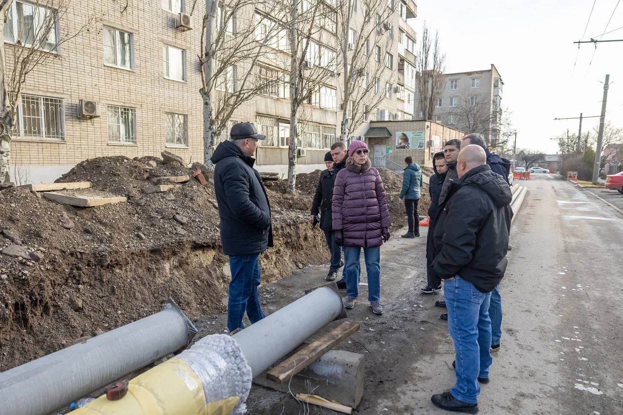 Глава Таганрога проконтролировала ремонт теплосетей за 197 млн рублей