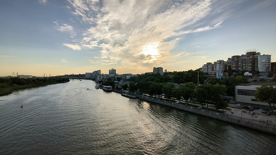 Фото: Ростов с Ворошиловского моста, кадр 1rnd