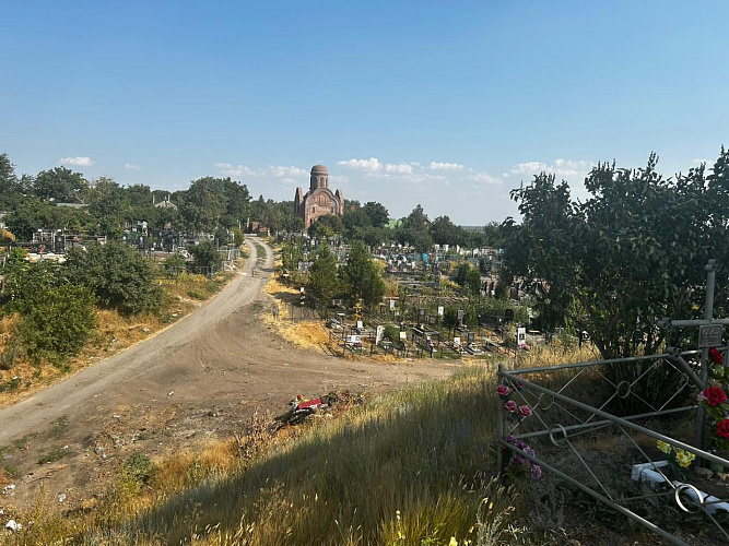 Фото: Под Ростовом уникальное городище утопает в новых захоронениях / фото: из архива 1Rnd