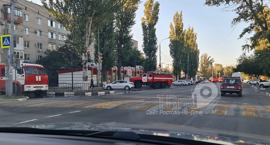 Фото: Аксайский рынок после пожара, кадр 1rnd